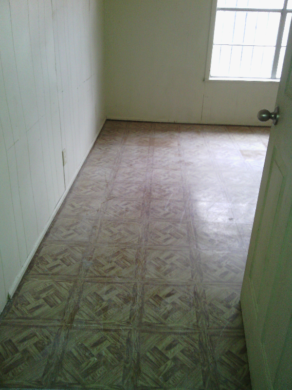 2323 Hicks Ave - Photo 3 of 7