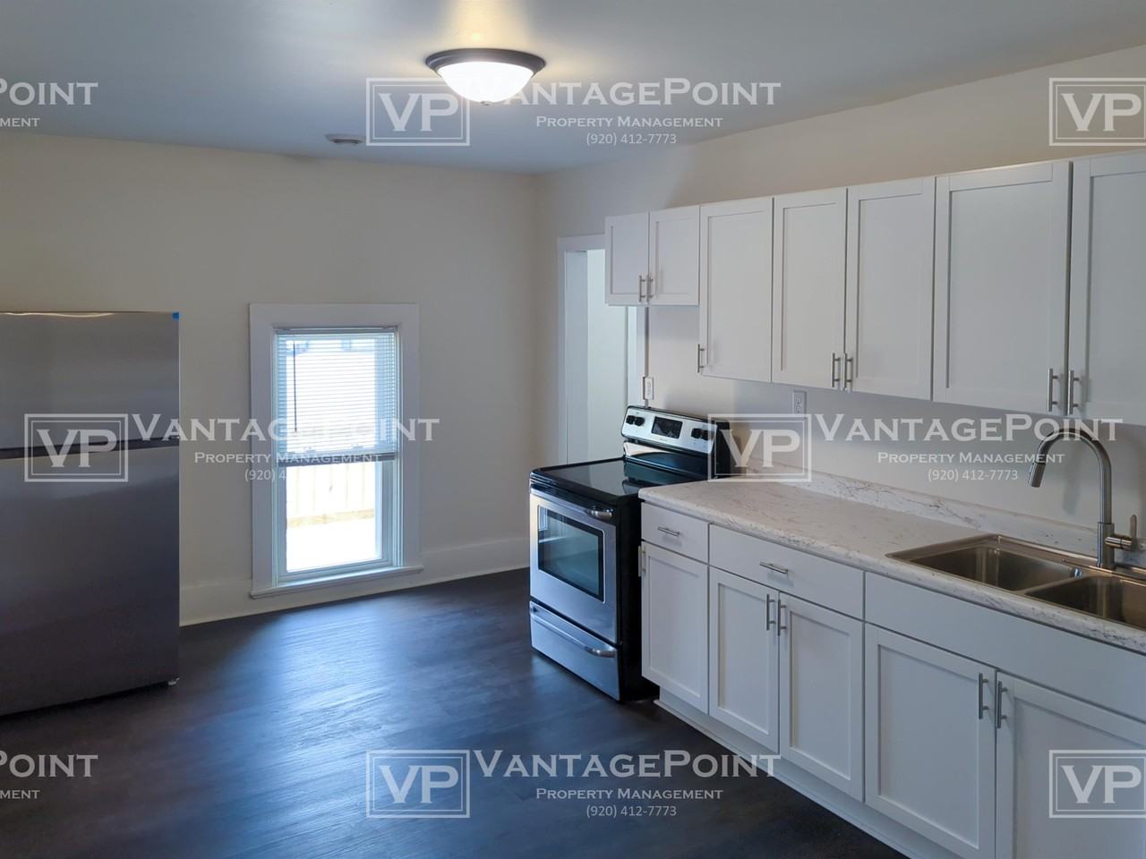 121 S Cecil St Uppr - Photo 2 of 10