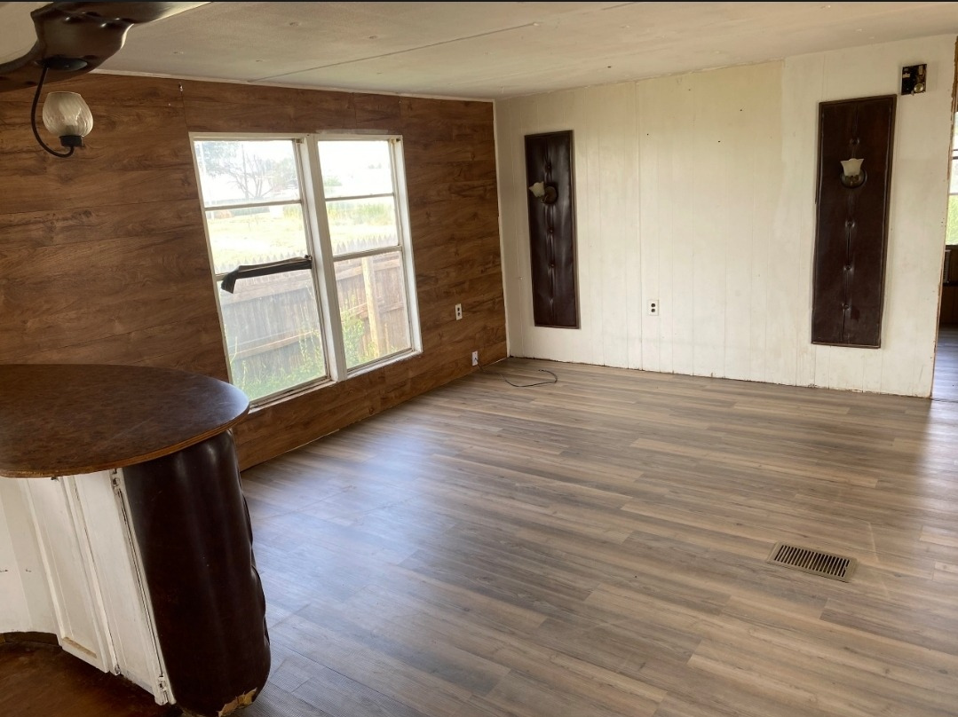 509 May St #1 - Photo 7 of 8