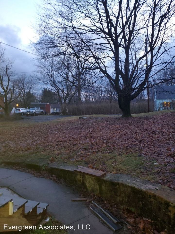 108 W College Ave - Photo 3 of 13