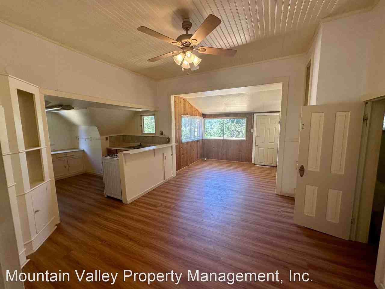 116  & 116 1/2 Berryman - Photo 2 of 15