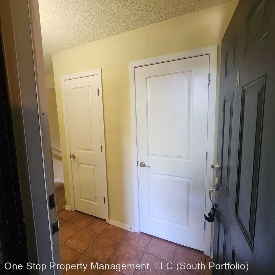 1716 E 97th St #A - Photo 2 of 38