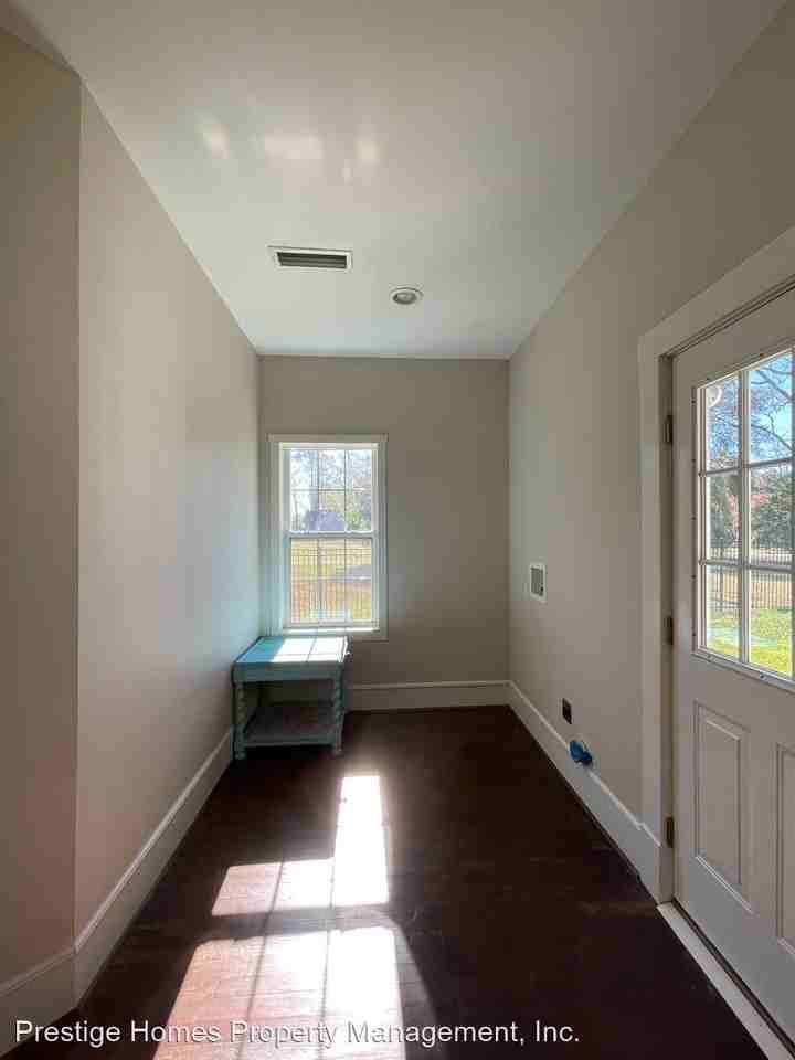 515 N Union Ave - Photo 3 of 25