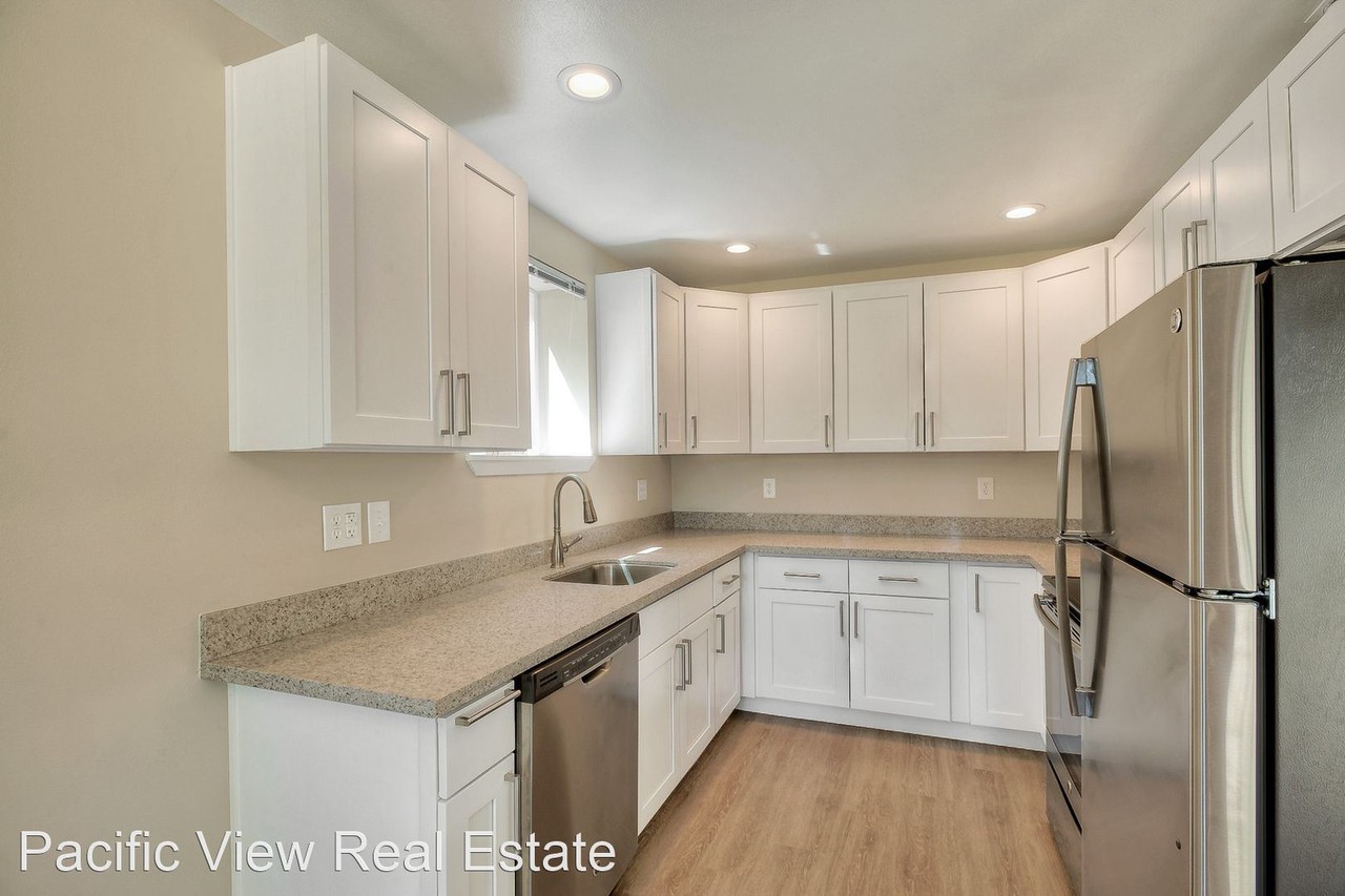 15532 27th Ave NE - Photo 2 of 19