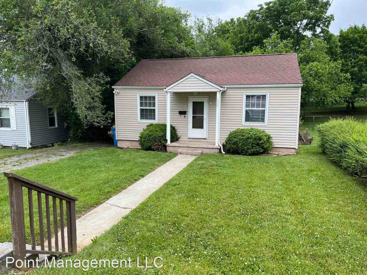 1320 Dudley St Nw - Photo 2 of 8