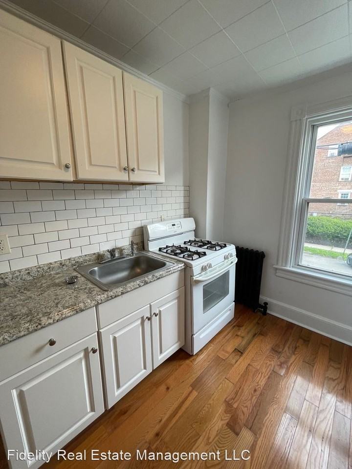 18 West St. - Photo 3 of 6