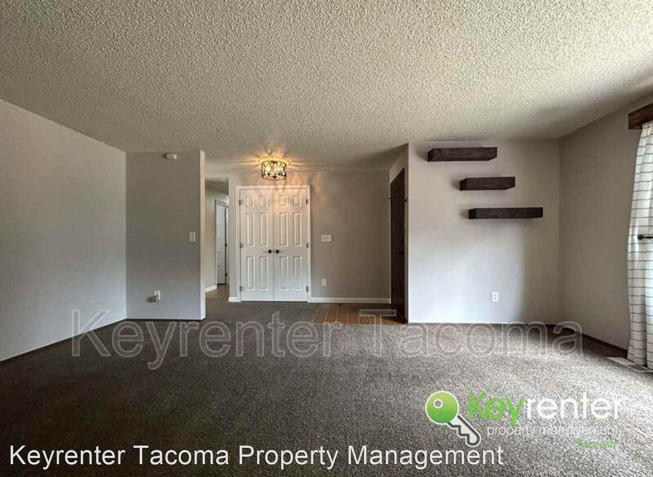 810 287th St E - Photo 2 of 30