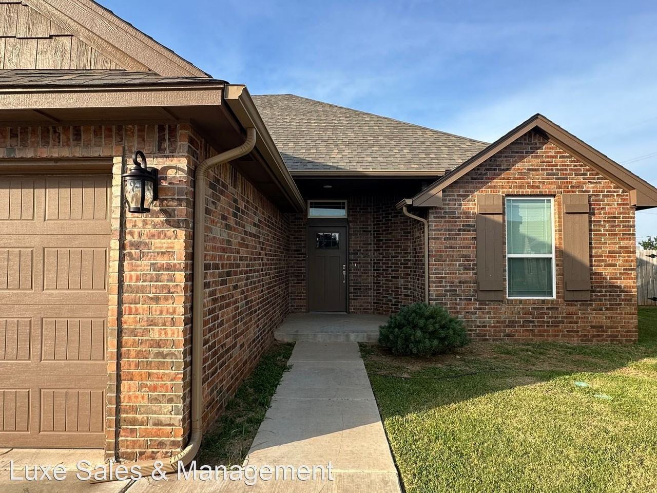 13101 Rock Meadows Cir - Photo 3 of 24