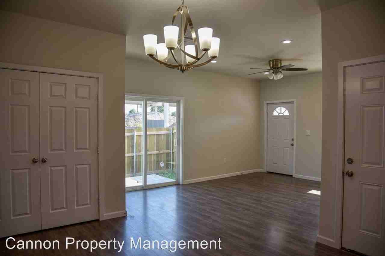 1600 N Mcdonald Ave - Photo 3 of 14