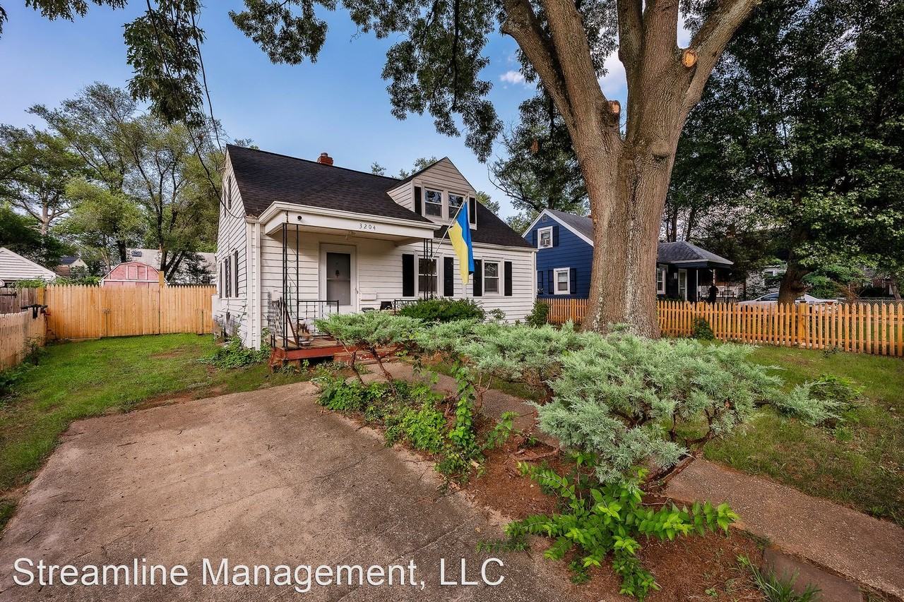 3204 Kimberly Rd - Photo 3 of 35