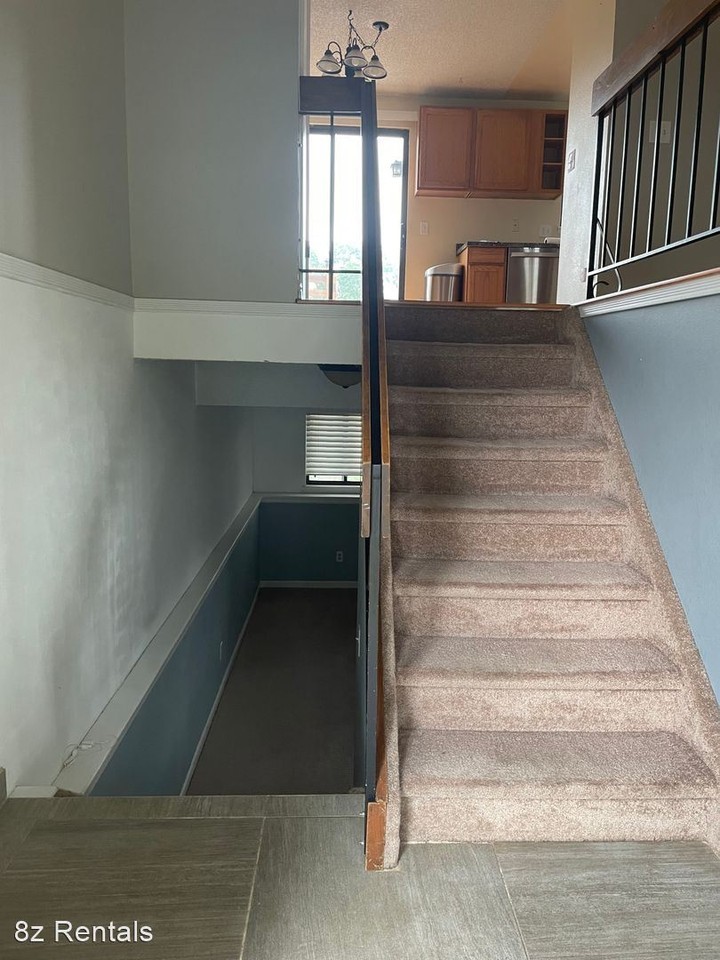 8950 W Bellwood Pl - Photo 3 of 32
