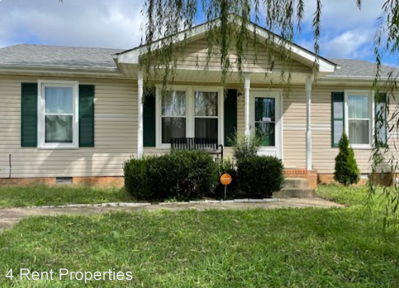 867 Princeton Cir, Clarksville, TN 37042 3 Bedroom House for 1,000