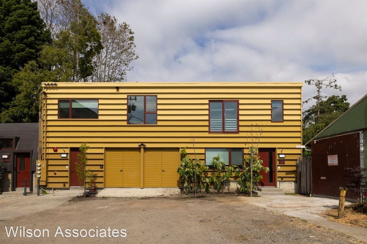 929 Grace Ave. - Photo 2 of 5