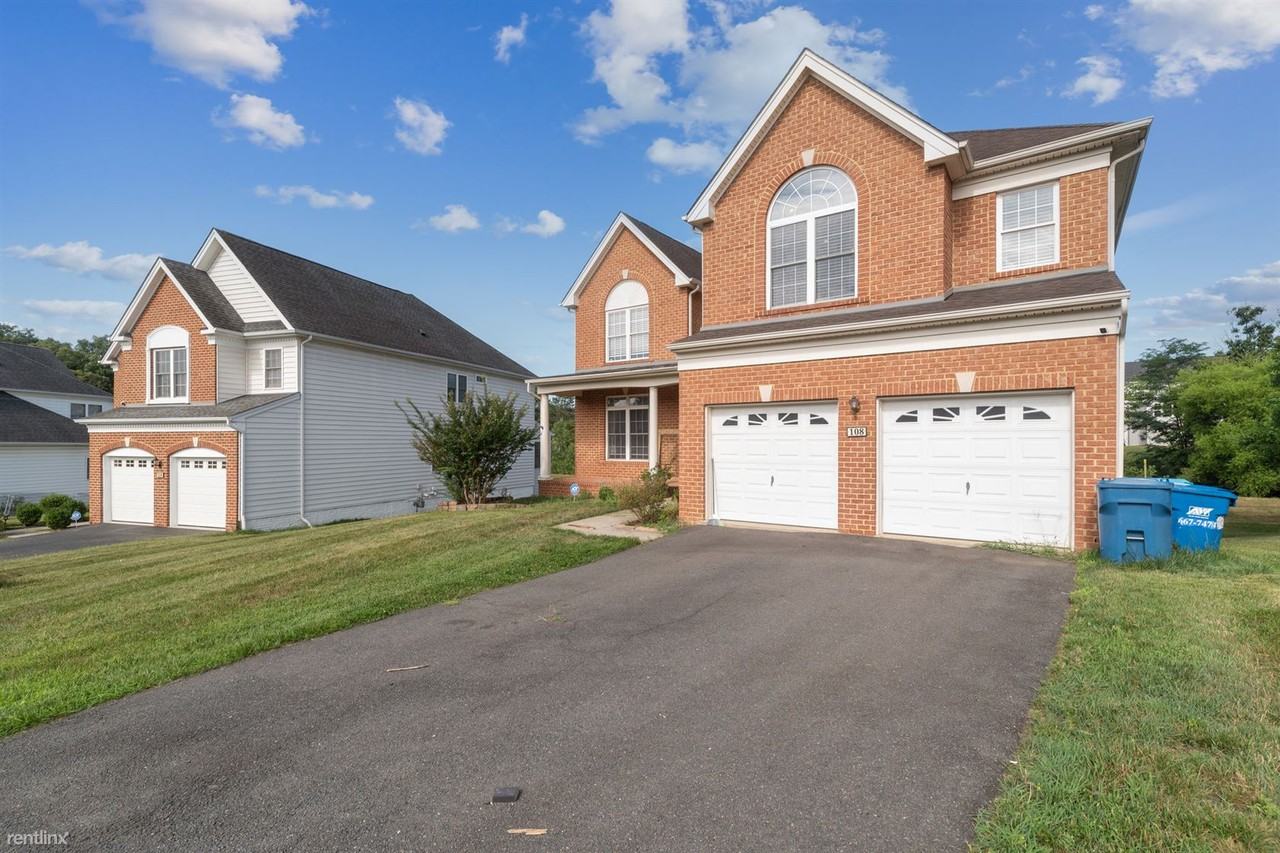 108 Pangborne Ct - Photo 2 of 50