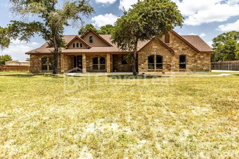 145 Copper Creek Dr - Photo 3 of 50