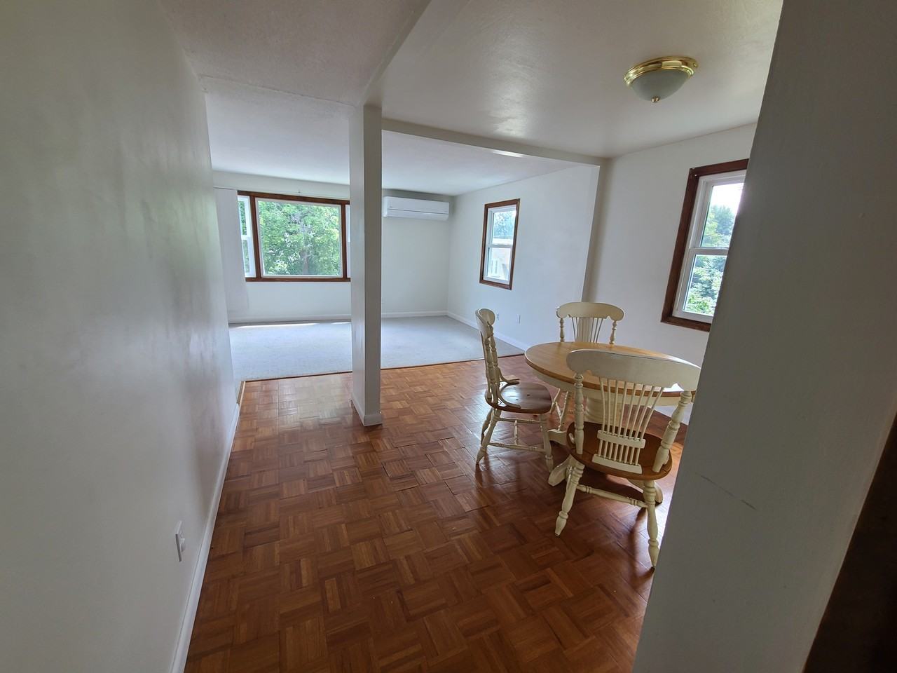 392 Beacon St #2 - Photo 3 of 7