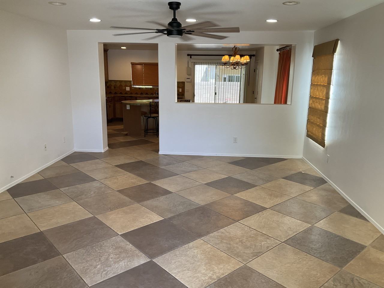 4217 E Babbling Brook Dr - Photo 3 of 30