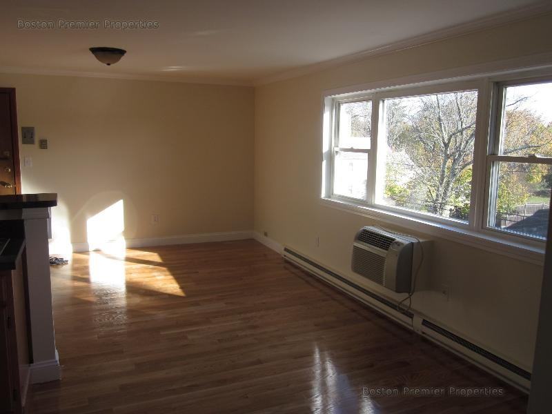 Kensington Rd #8 - Photo 7 of 10