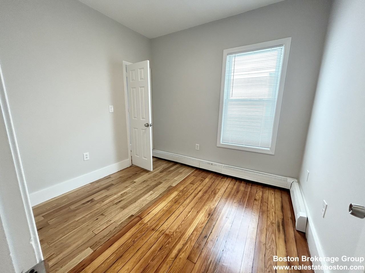 24 Maryland St #3 - Photo 5 of 9