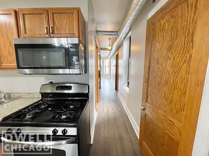 2640 W Cermak Rd #2 - Photo 4 of 16