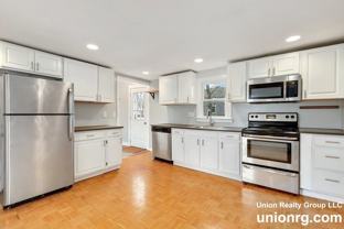 285 Park St #2 - Photo 1 of 1