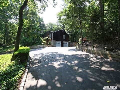 40 Old Hills Ln - Photo 2 of 6