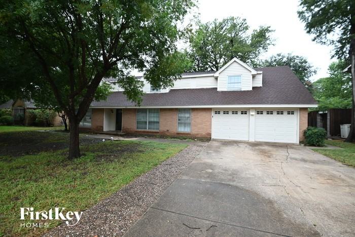 2610 Magnolia Dr - Photo 2 of 20