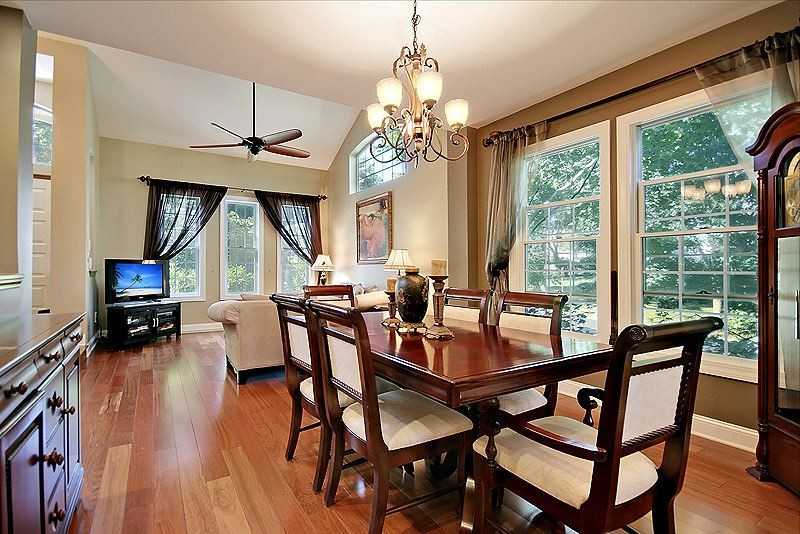 141 Huntington Rd - Photo 2 of 22