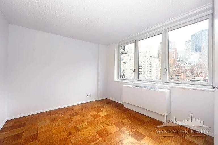 E 34th St #2010 - Photo 3 of 14