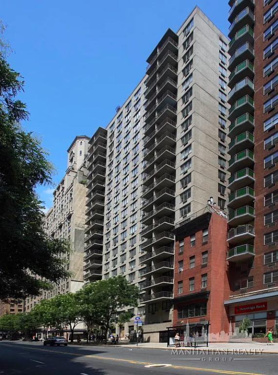 E 34th St #2010 - Photo 7 of 14