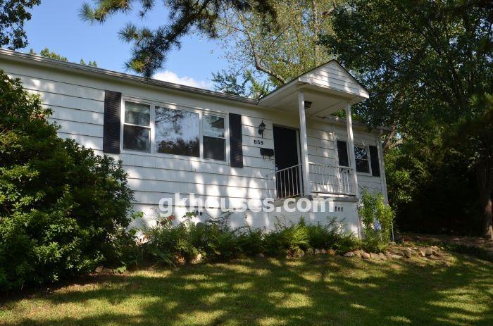 833 59th St S - Photo 2 of 14