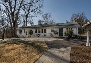 1736 Overlook Drive - Photo 2 of 25