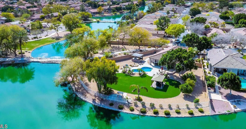 6944 W Rose Garden Ln - Photo 2 of 48