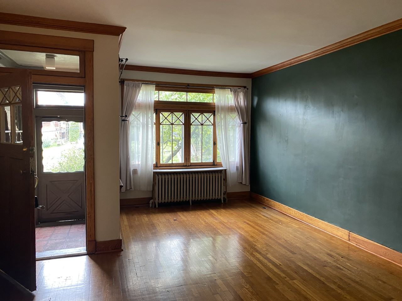 1634 Denniston St #NA - Photo 2 of 20