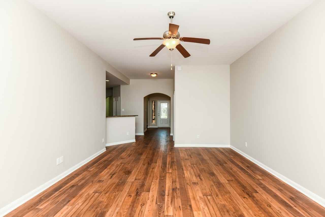 6301 Chalk Hollow Dr - Photo 3 of 19