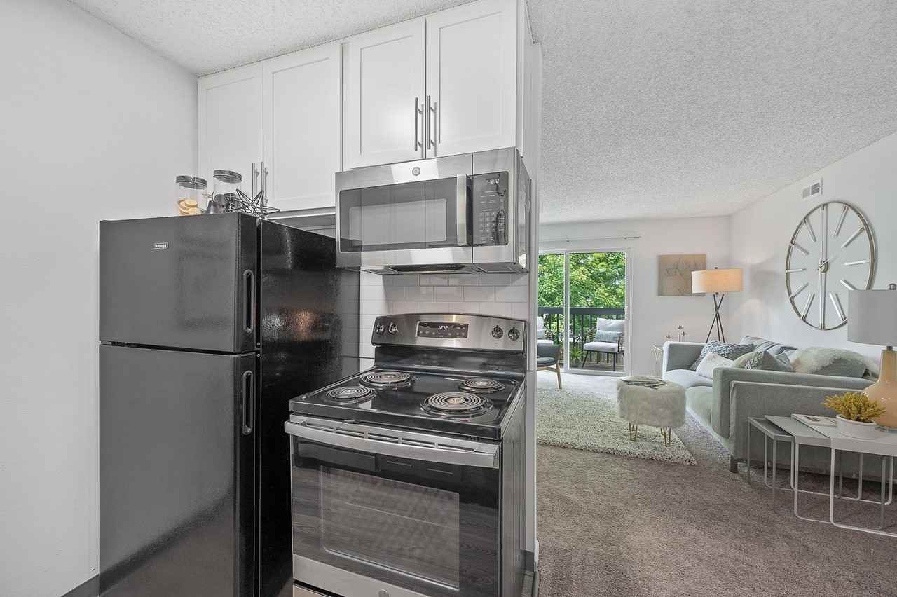 Timber Glen Apartments - Photo 3 of 49