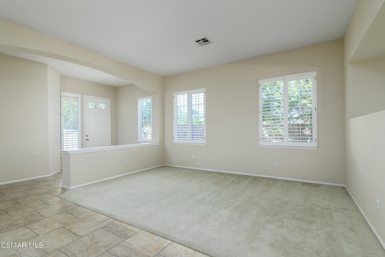 14267 Peach Hill Rd - Photo 2 of 23