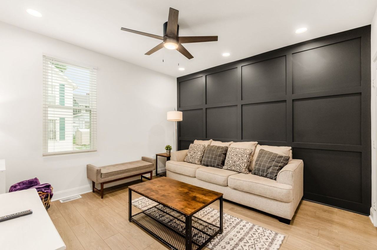 575 E Columbus St #1 - Photo 3 of 50