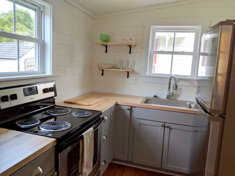 405 High Street - Photo 3 of 7