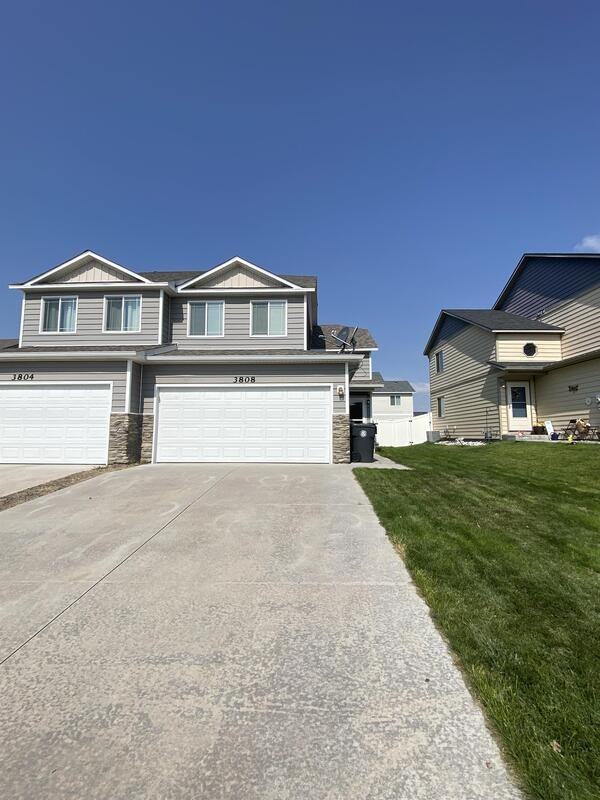 3808 Rain Dancer Trl - Photo 3 of 34