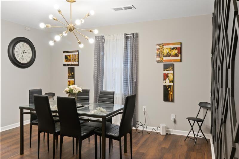 2313 Abner Pl Nw - Photo 3 of 15