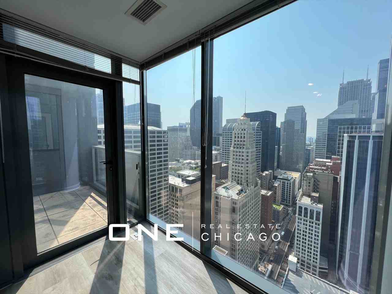 N Wells St - Photo 3 of 18