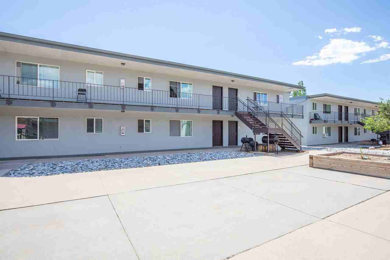 De Cortez Apartments - Photo 2 of 20