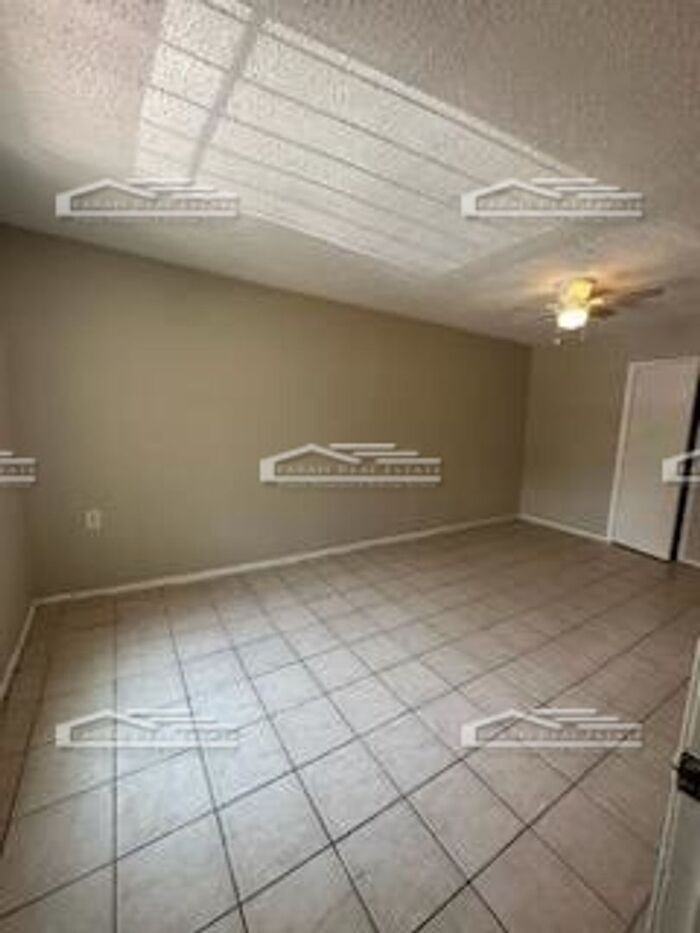 3501 Baylor St - Photo 2 of 9