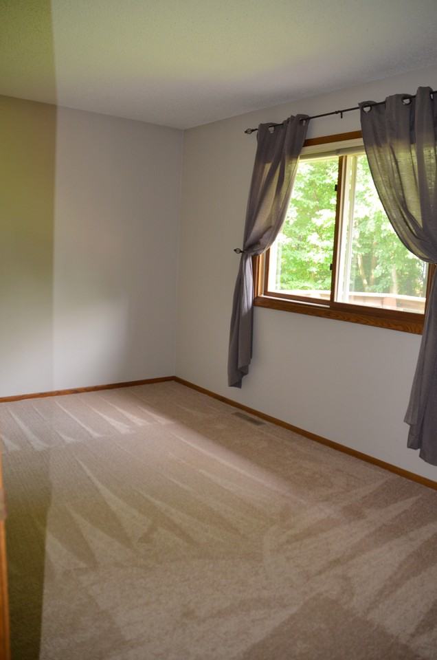 14016 Candlewood Cir Ne #NA - Photo 3 of 15