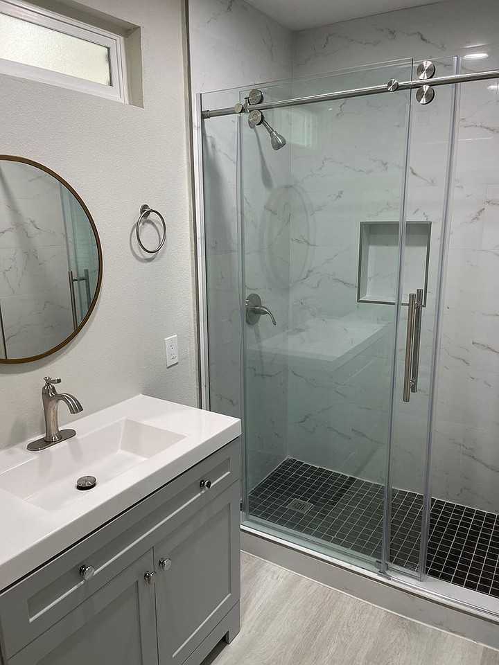 1739 Las Lunas St #NA - Photo 2 of 9