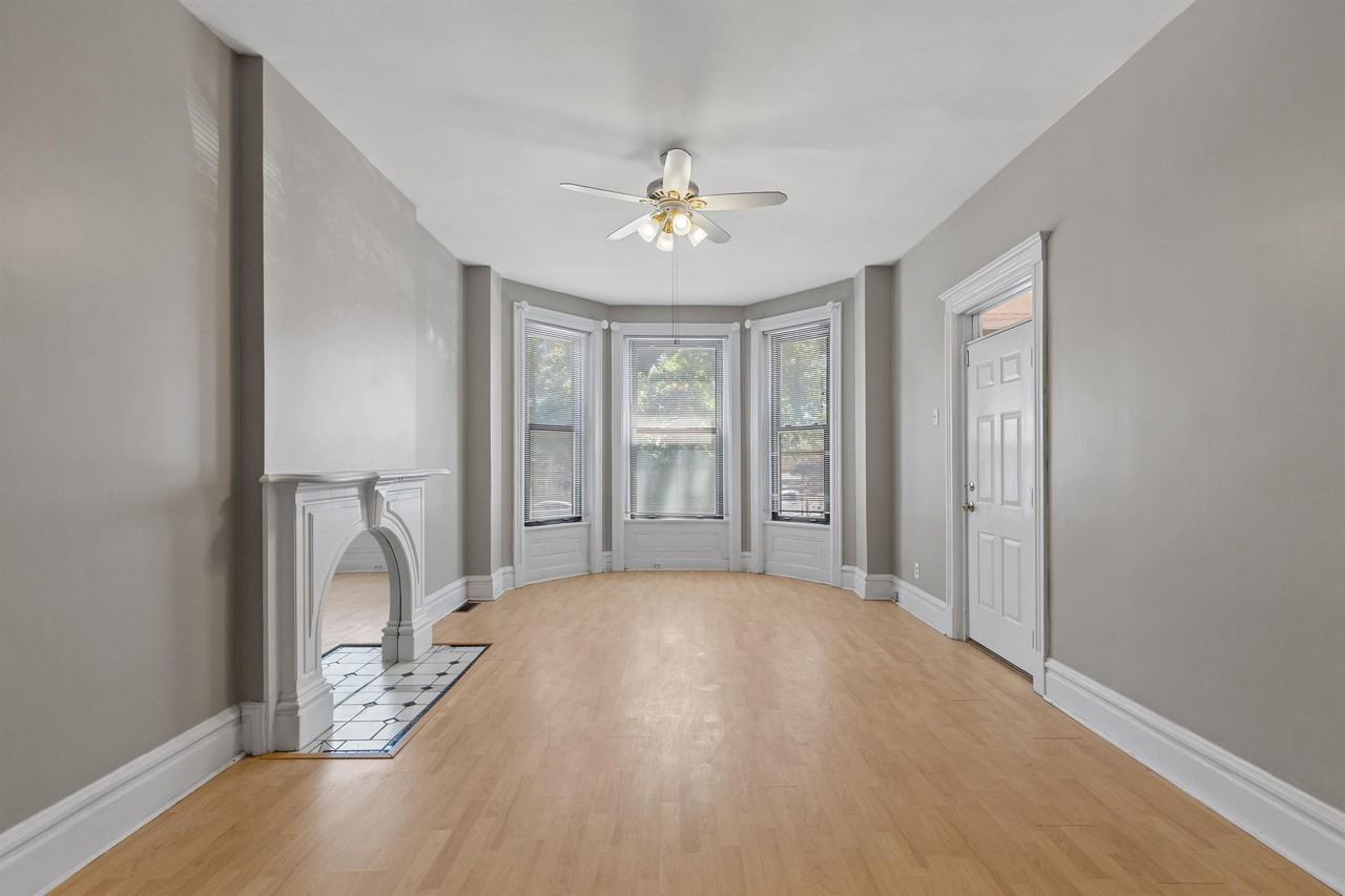 4131 Laclede Ave #1F - Photo 4 of 17