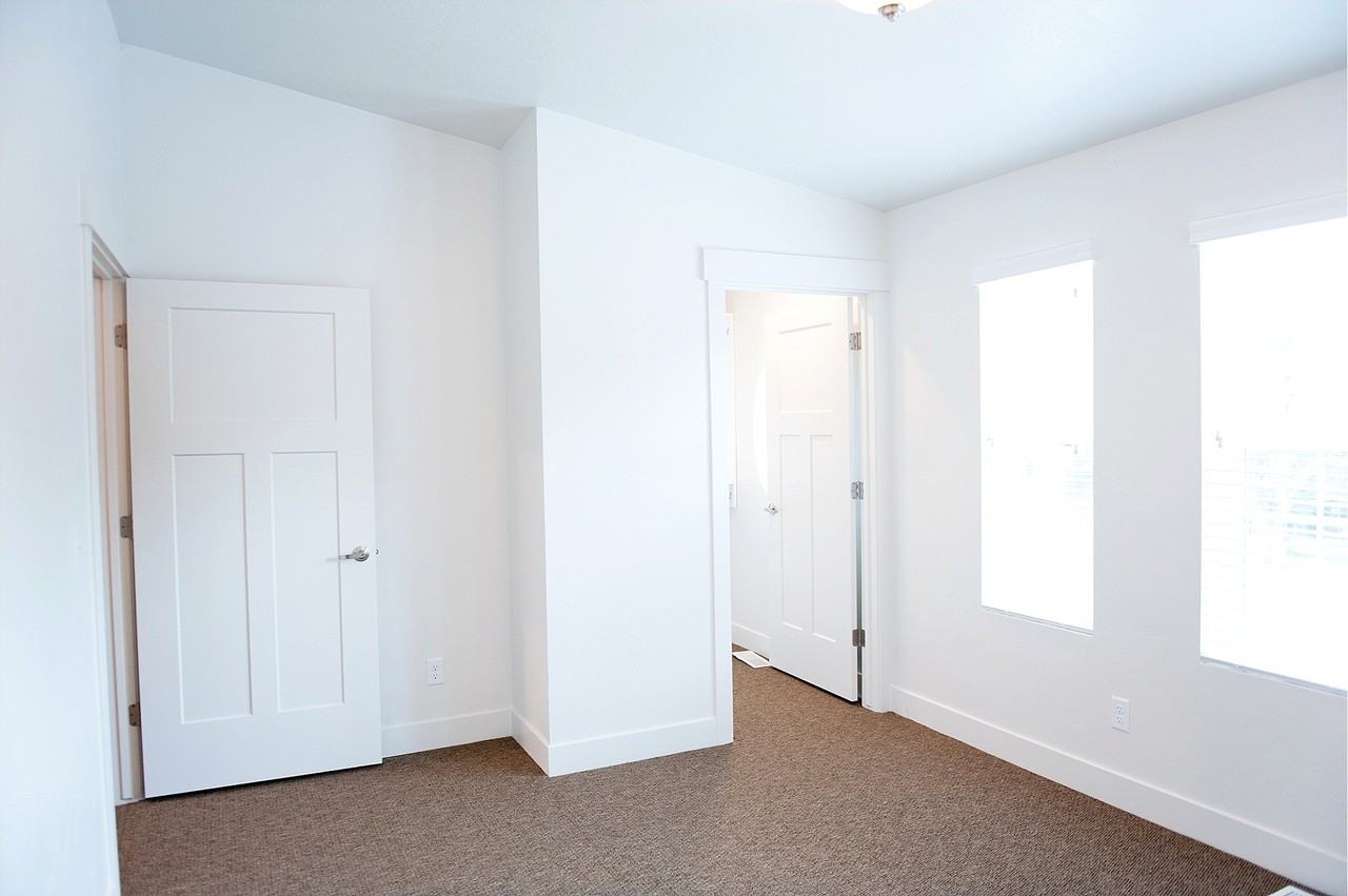 422 West 200 North #1 - Photo 4 of 10