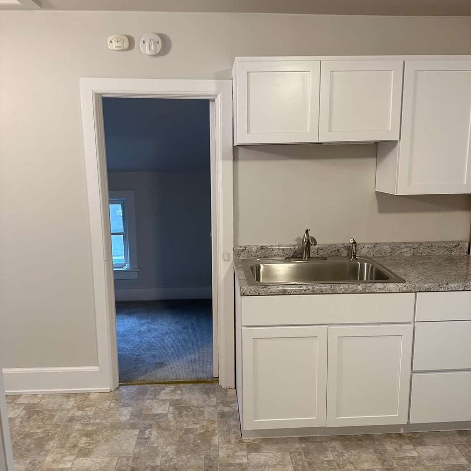 1416 Lincoln Ave #A - Photo 4 of 10