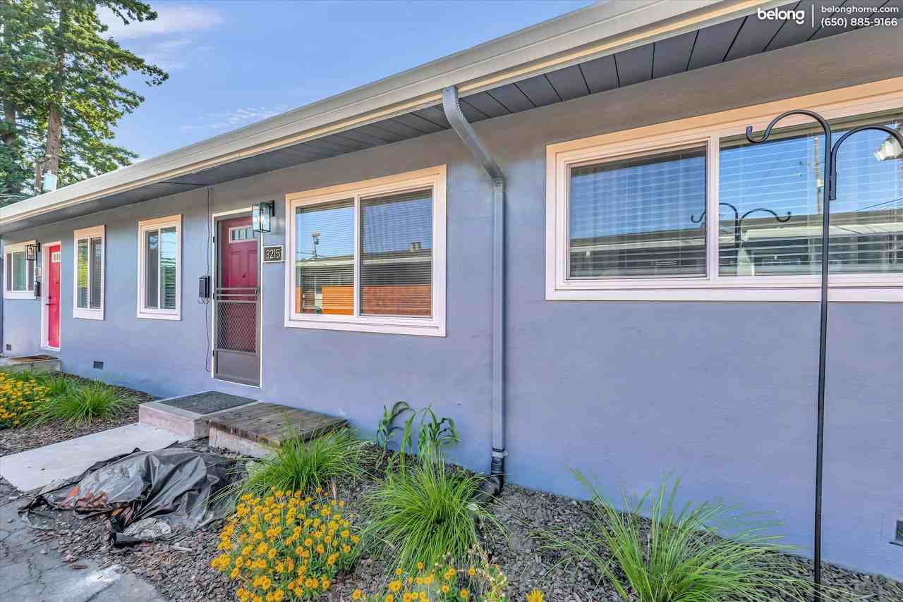3215 Alma St - Photo 2 of 32